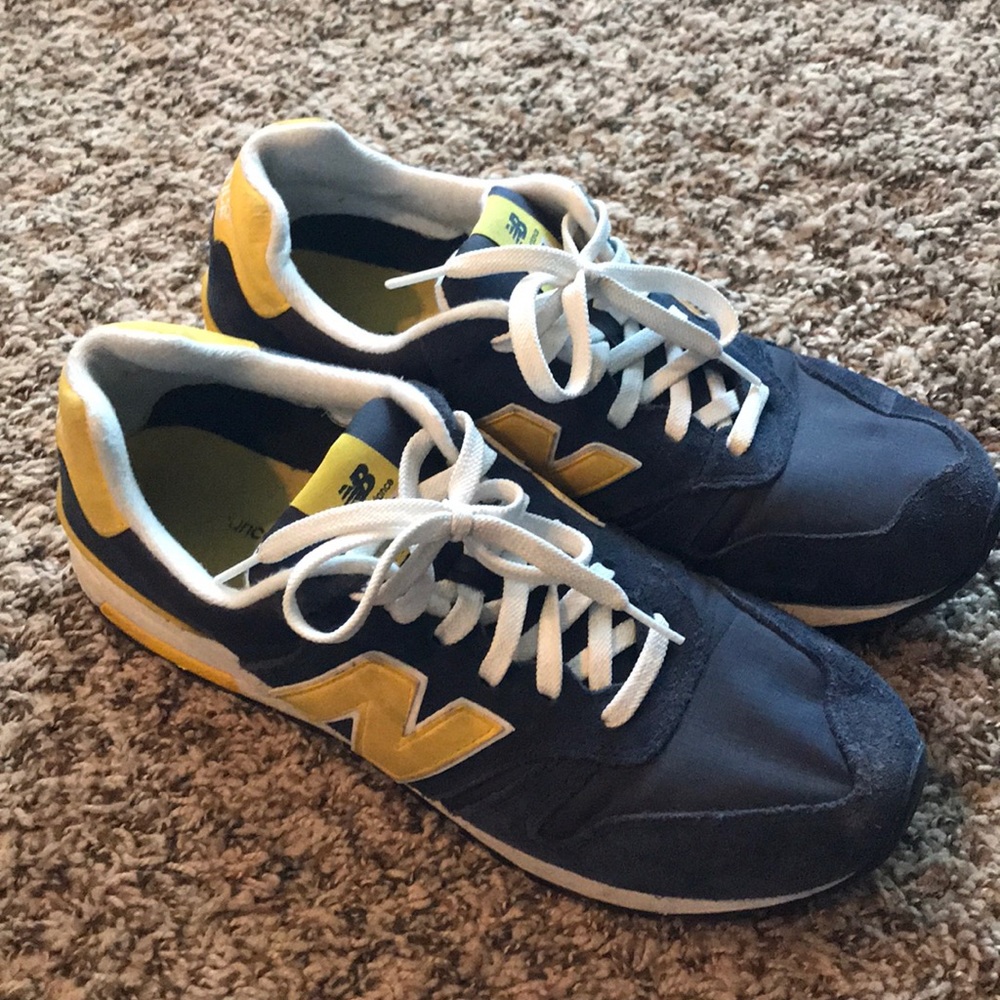 New Balance 565 navy and yellow